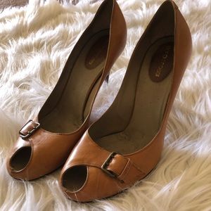 Vintage Sergio Rossi peep toe leather heels